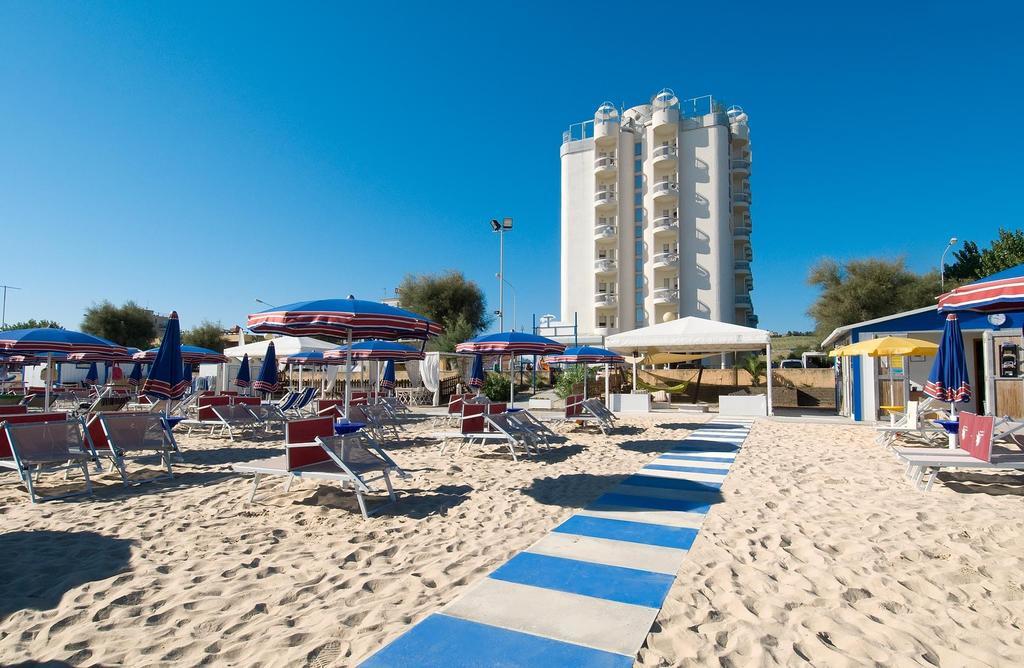 Hotel Nuovo Diana Senigallia Exterior foto