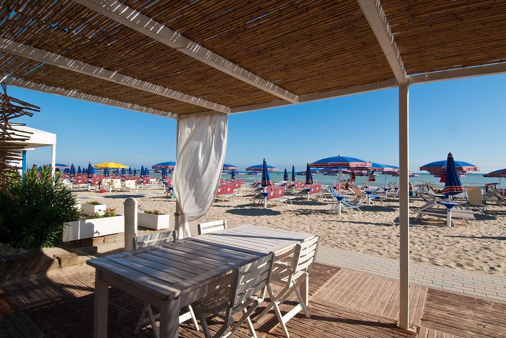 Hotel Nuovo Diana Senigallia Exterior foto